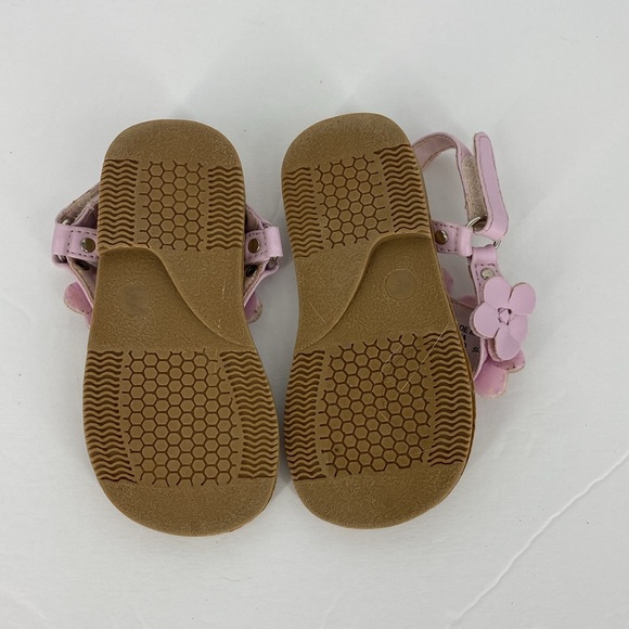 Laura Ashley Infant Baby Thong Sandals Size 5 Pink Faux Leather Floral detail - Picture 4 of 5